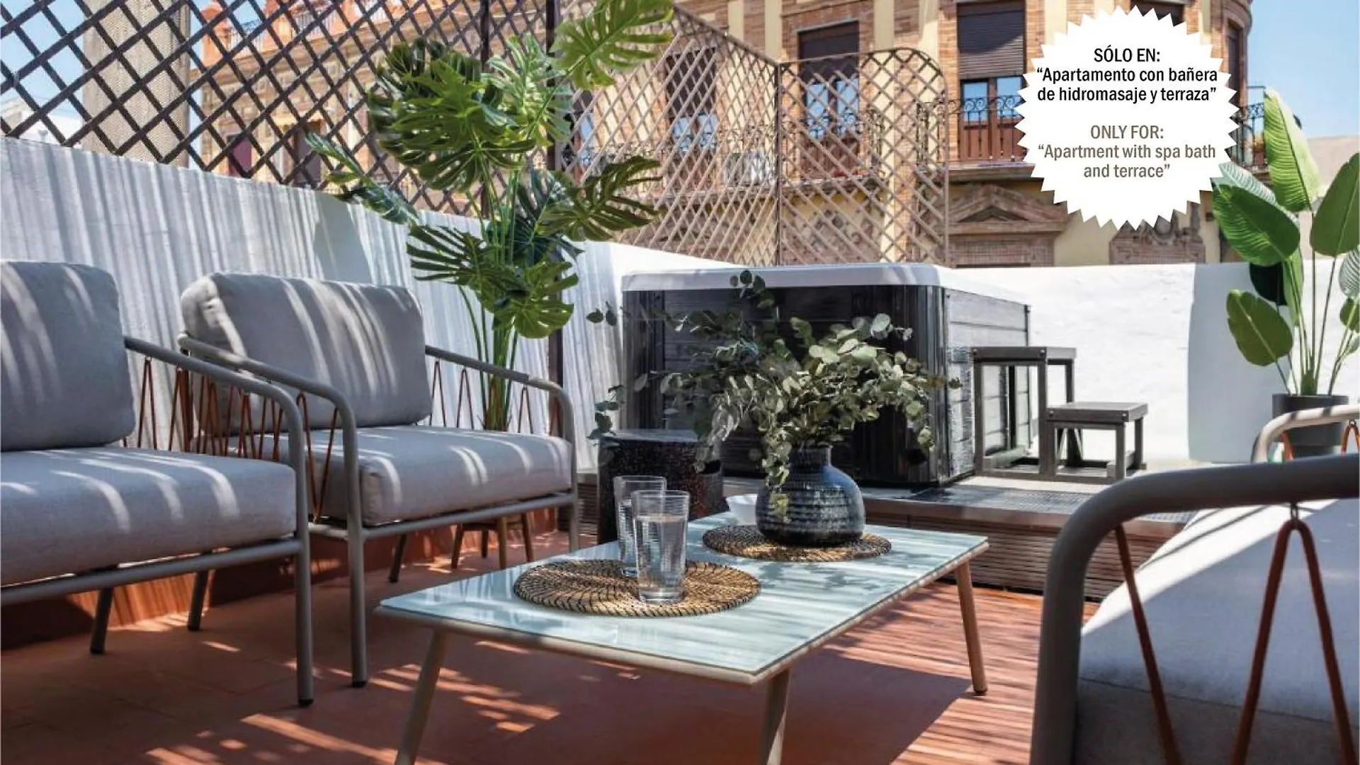 Suites Puerta del Arenal, Maestranza Sevilla España