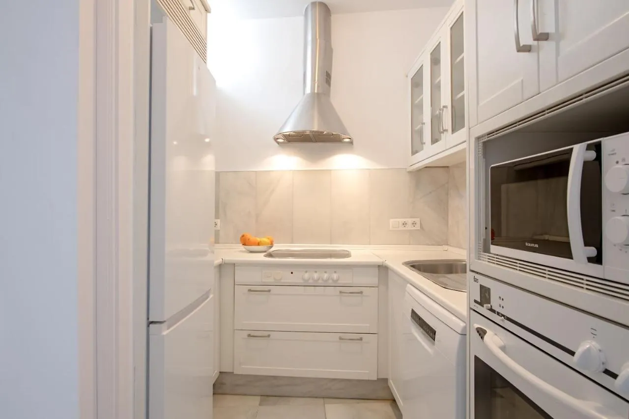 Suites Maestranza - Puerta Del Arenal By Magno Apartments Sevilla 0*,